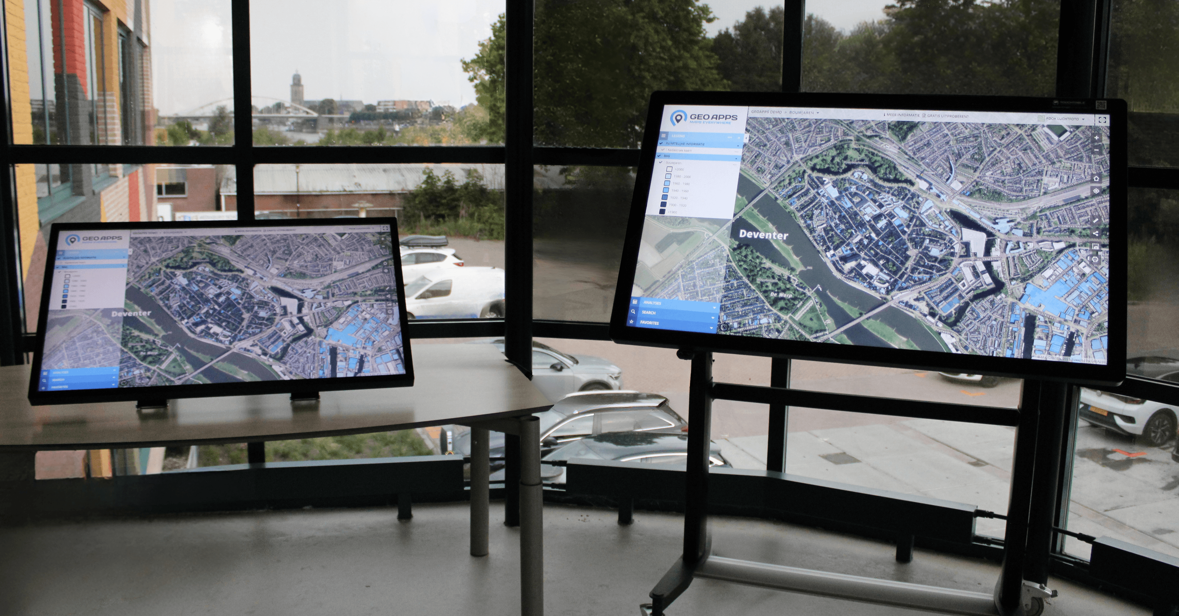 TouchTable in landschapsformaat voor map table toepassingen